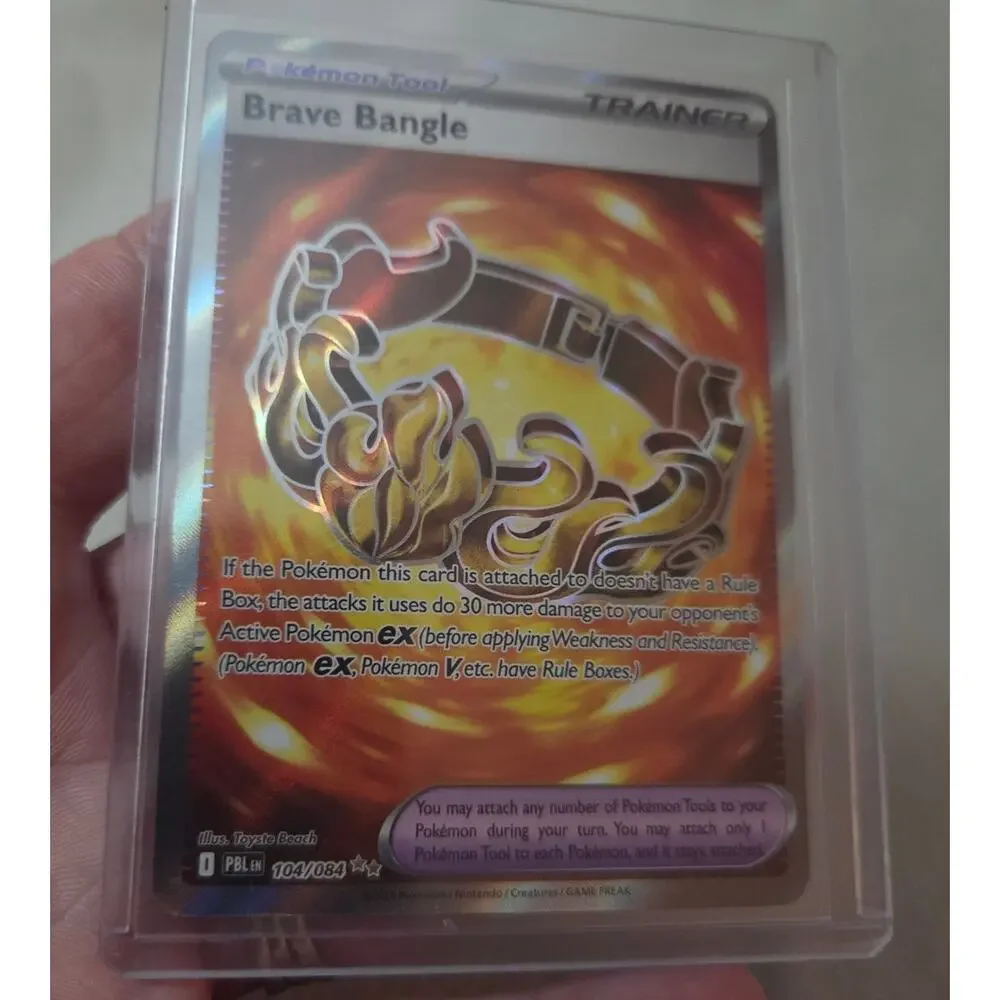 Brave Bangle Pokemon Tool Trainer 104/084 Ultra Rare Pitch Black Pokemon